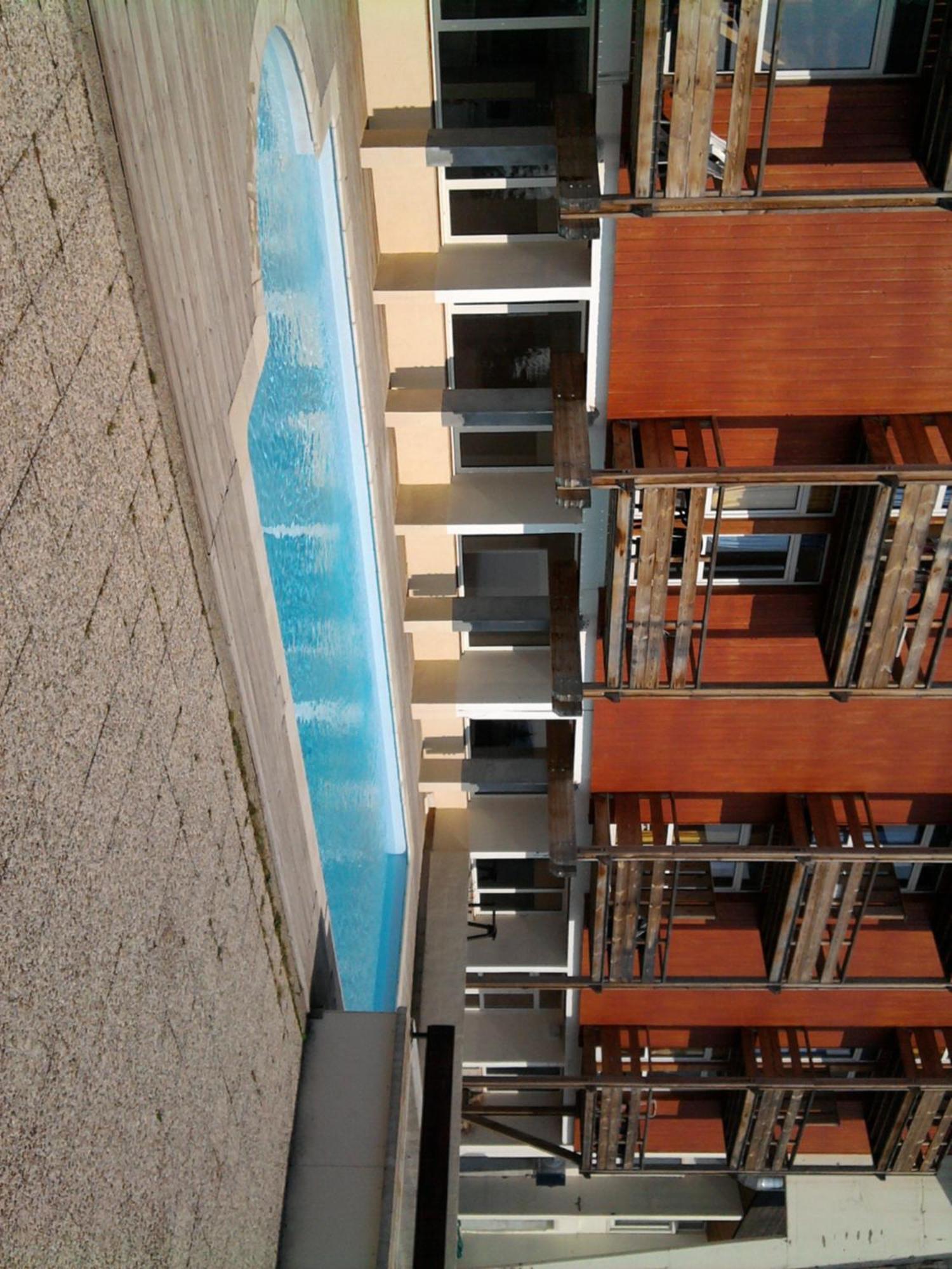 Appartements Le Clos Des Gentianes Allevard Exterior photo
